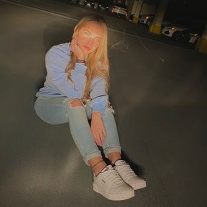 Meet your Posher, Natalie